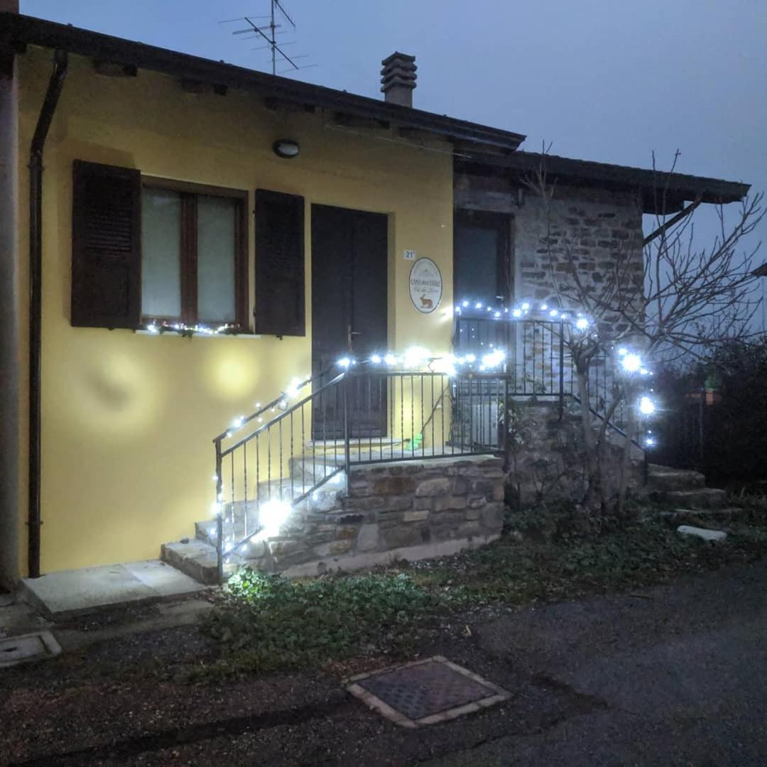 Albergo Diffuso Casa Delle Favole Ferriere Экстерьер фото